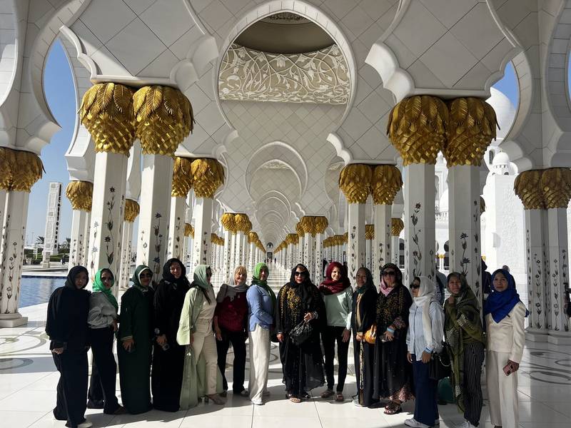 Abu Dhabi Mosque - UAE Tour